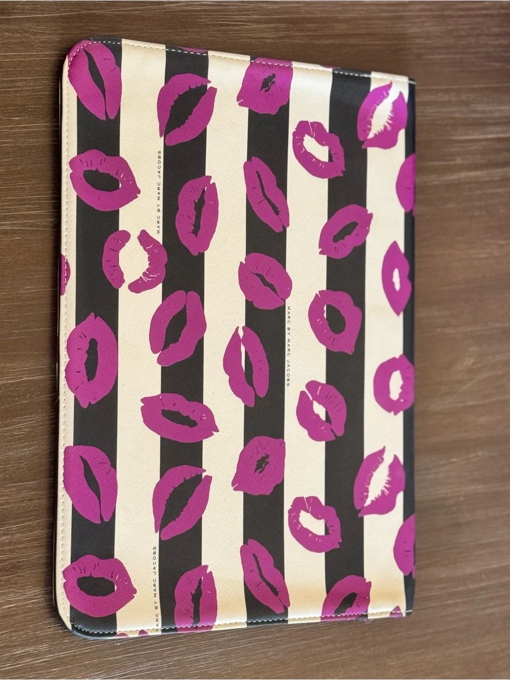 Marc By Marc Jacobs White, Pink & Black Lip-Print Laptop Sleeve 13”
